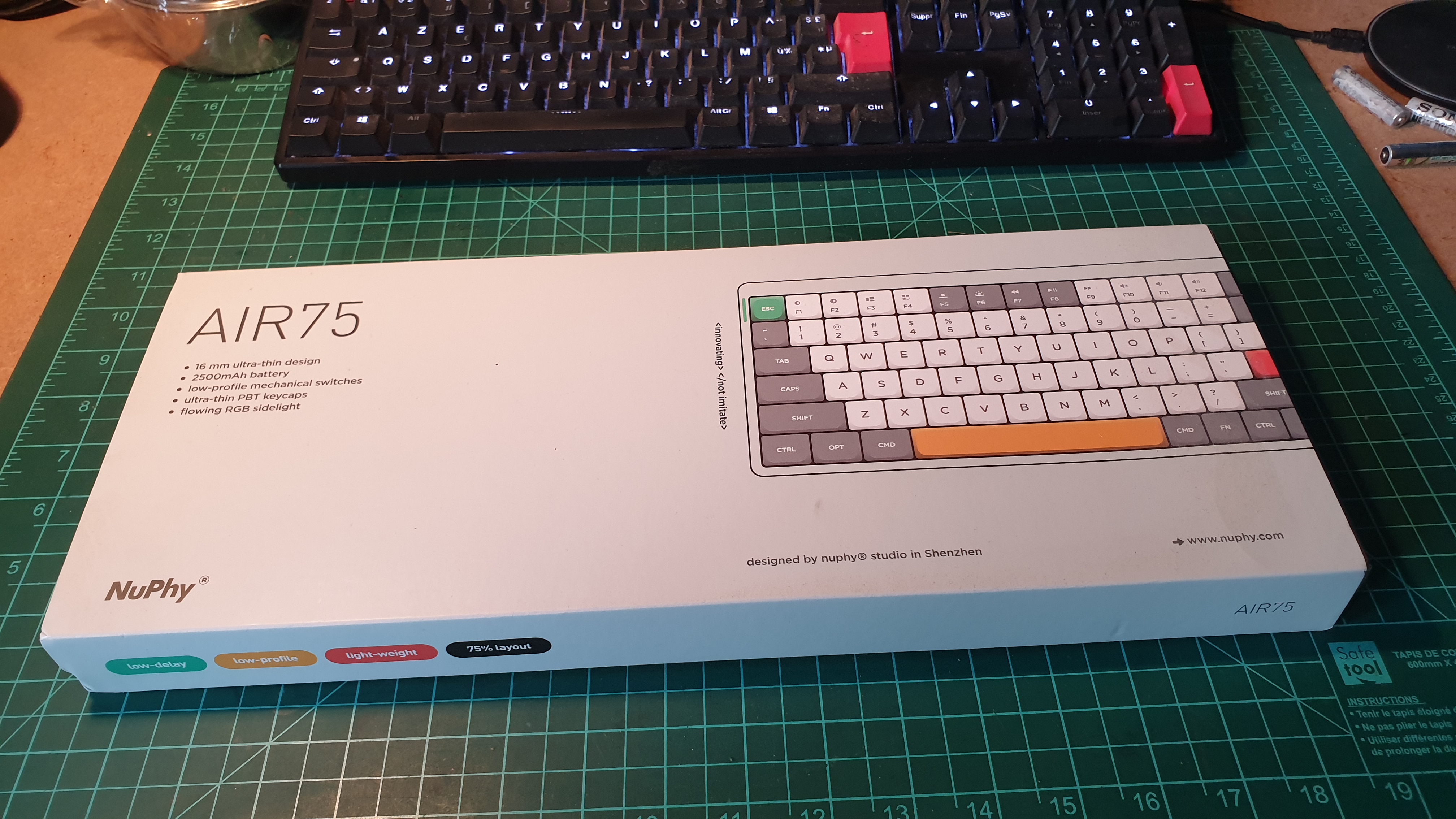 Unboxing the Nuphy Air75