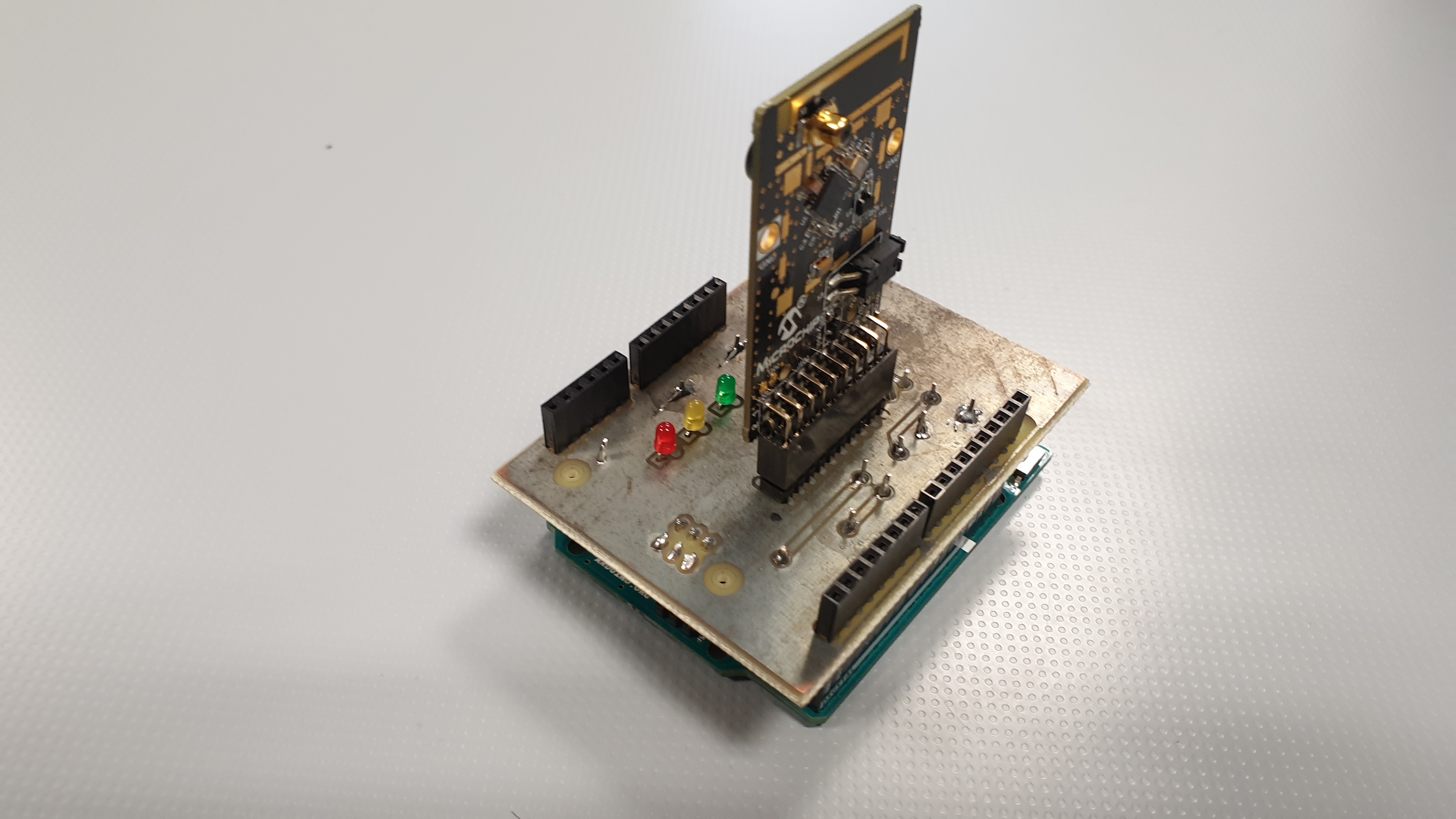 Photo of the Arduino ZigBee shield